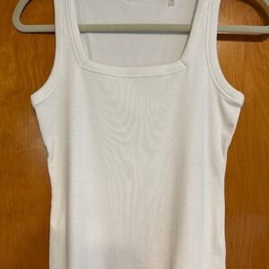 Tahari white tank top, size Small